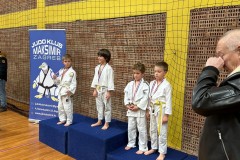 207cb536-a964-430f-8919-e70192f42a74